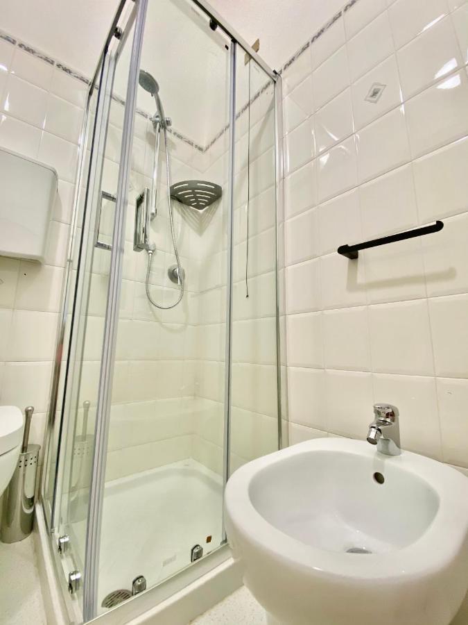 Hotel Alba Chiara 피날레리구레 외부 사진