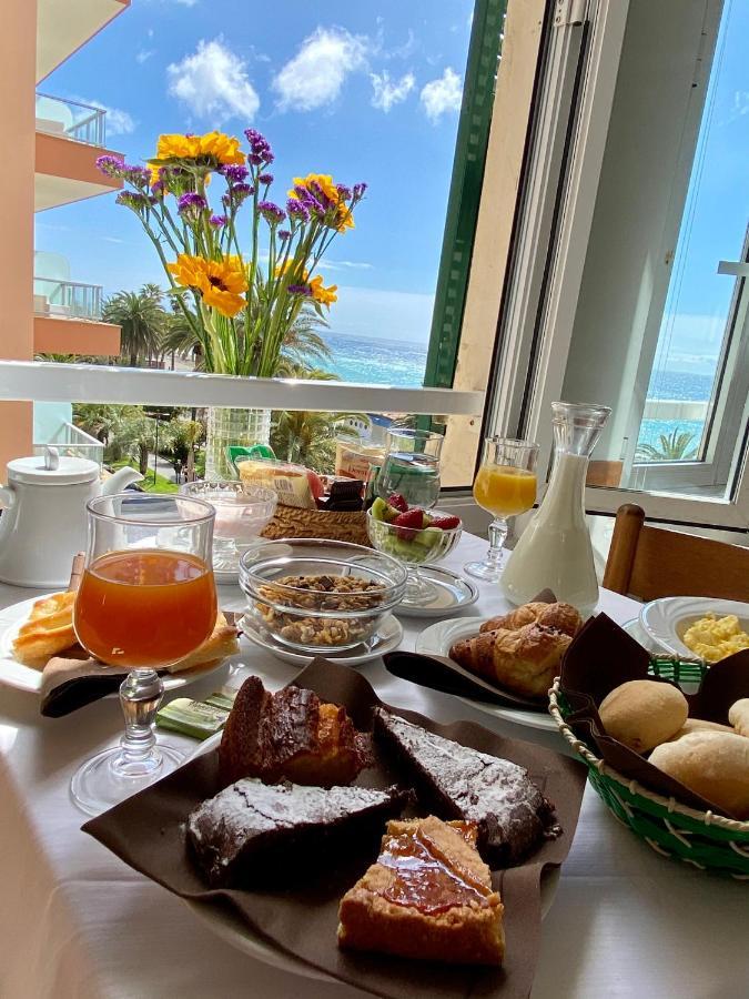 Hotel Alba Chiara 피날레리구레 외부 사진