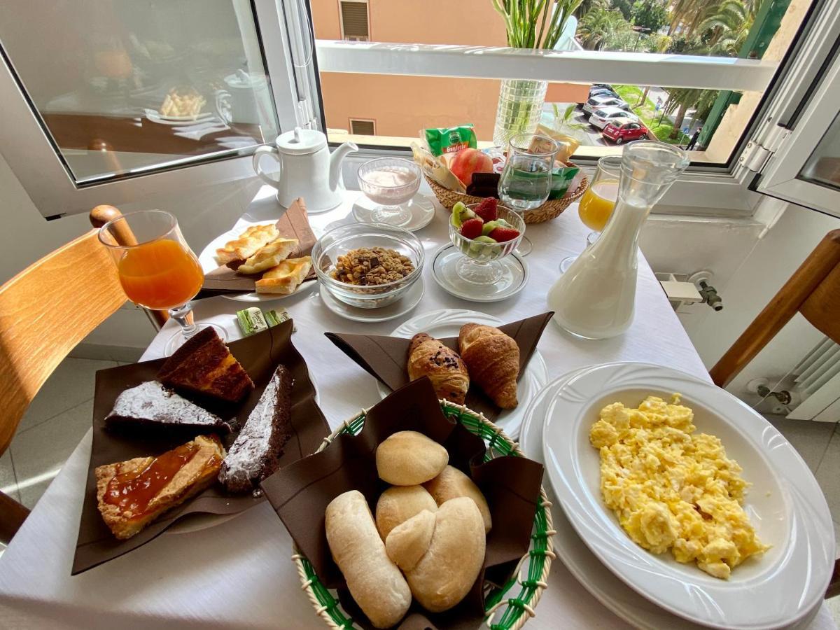 Hotel Alba Chiara 피날레리구레 외부 사진