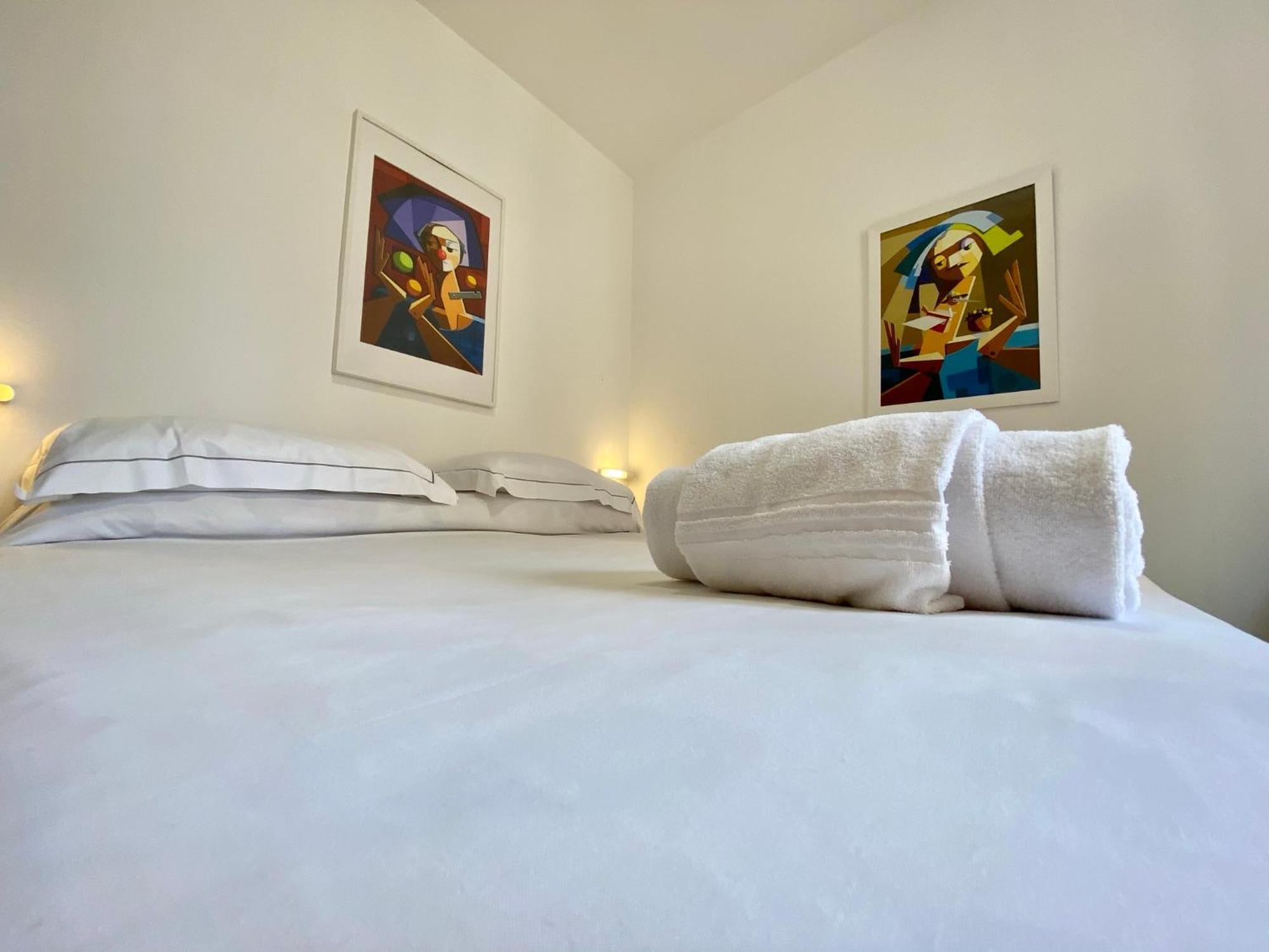 Hotel Alba Chiara 피날레리구레 외부 사진